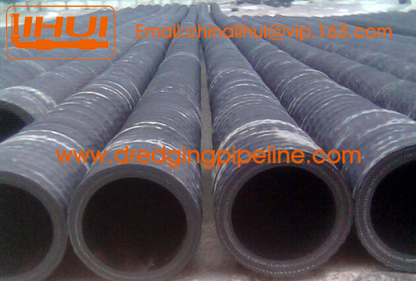 Flexible suction rubber hose